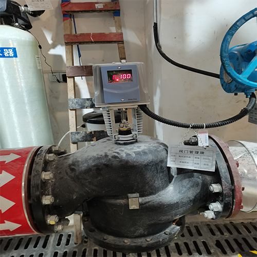 空港实验学校换热站安装现场